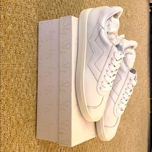 Daryl Sneakers